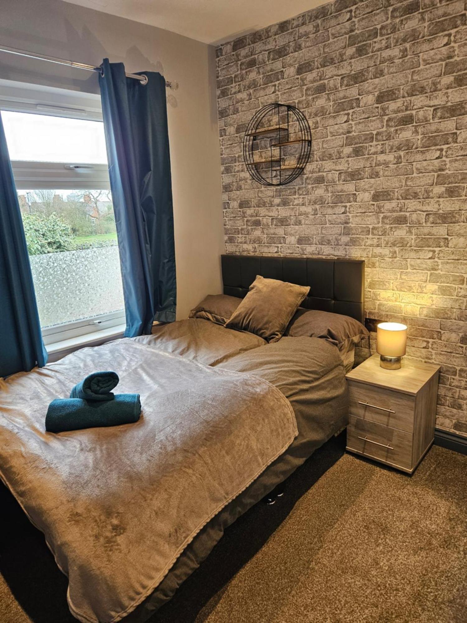 Tudor Road House Leicester Eksteriør billede